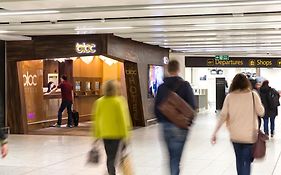 Bloc Hotel London Gatwick Airport